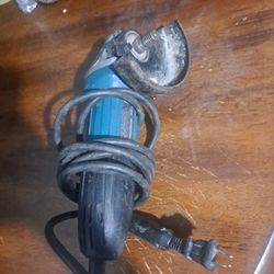 Makita Grinder