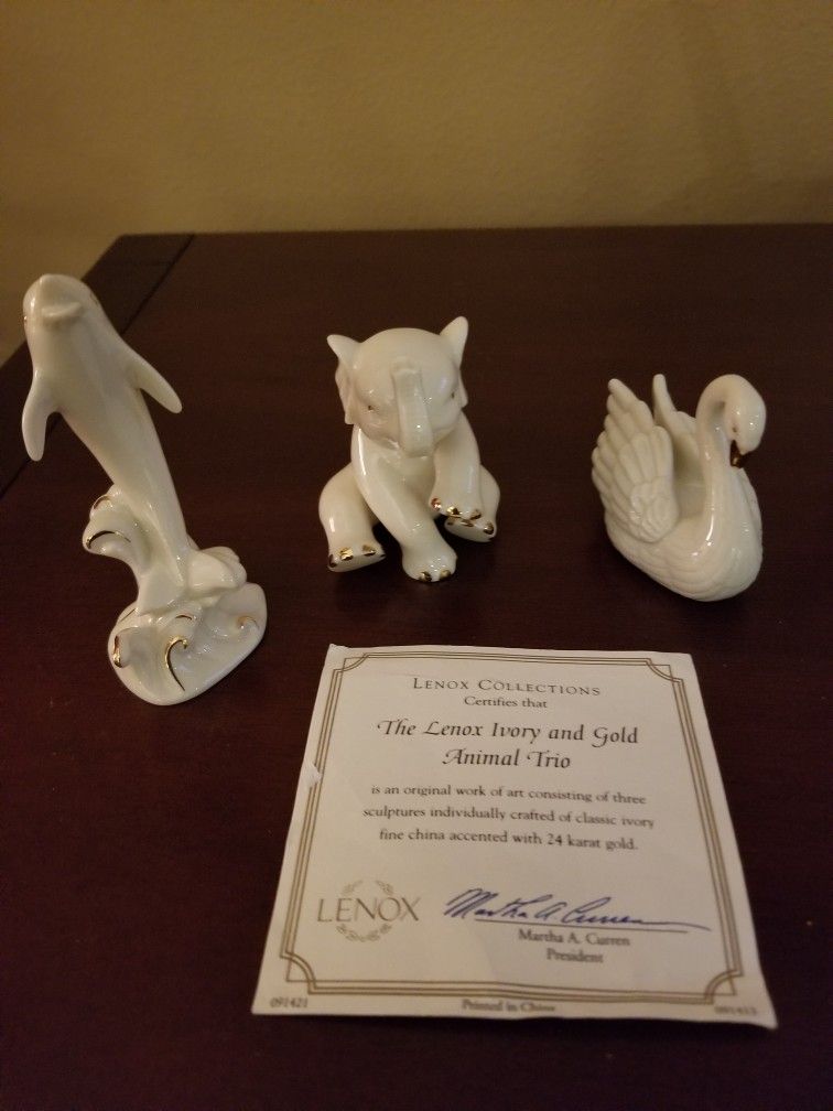 The Lenox Ivory And Gold Animal Trio Accented With 24k gold