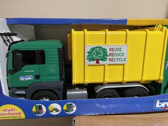 Bruder Man Garbage Truck 1:16 