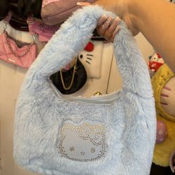 Hello Kitty Purse 