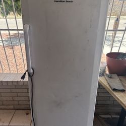Upright Freezer- Hamilton Beach