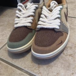 Jordan 1 Retro Low OG Zion Williamson Voodoo