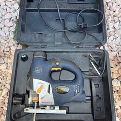 GMC CORDED JIGSAW W CASE