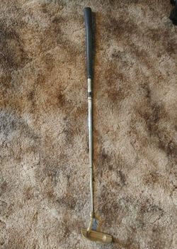 VINTAGE AVENGER II S2 SQUARE TWO ~ BRASS PUTTER ~ GOLF