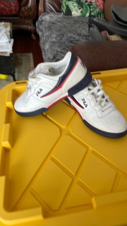 Fila Shoes,White,size7.