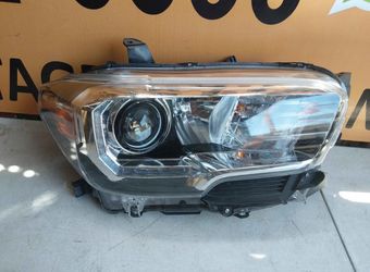 2016. 2017. 2018 2018 2020 TOYOTA TACOMA RH JEADLIGHT LED. OEM