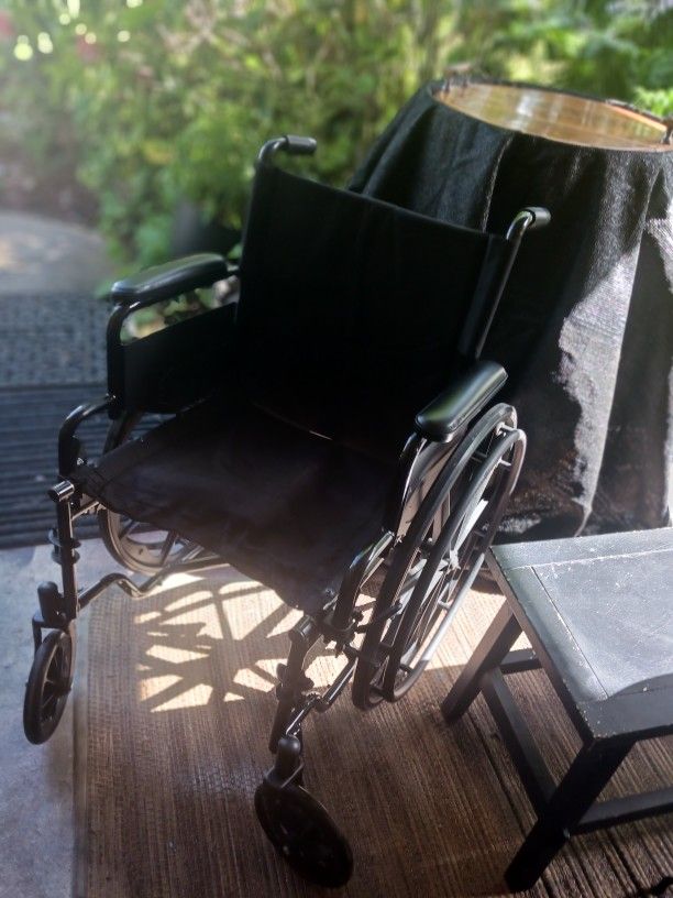 Like New Regular Size Wheelchair Nice Clean 40 Final Price