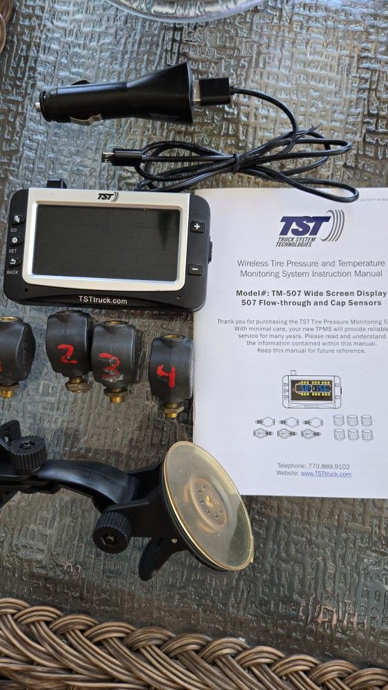 TST TIRE PRESSURE MONITORING SYSTEM