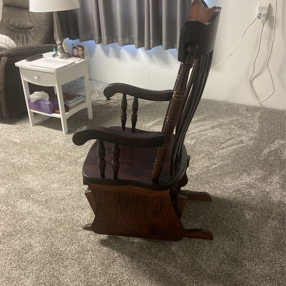 Amish Glider Rocker Chair 