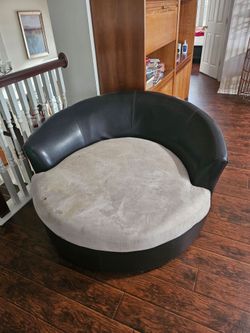 Muebles y cama de masaje