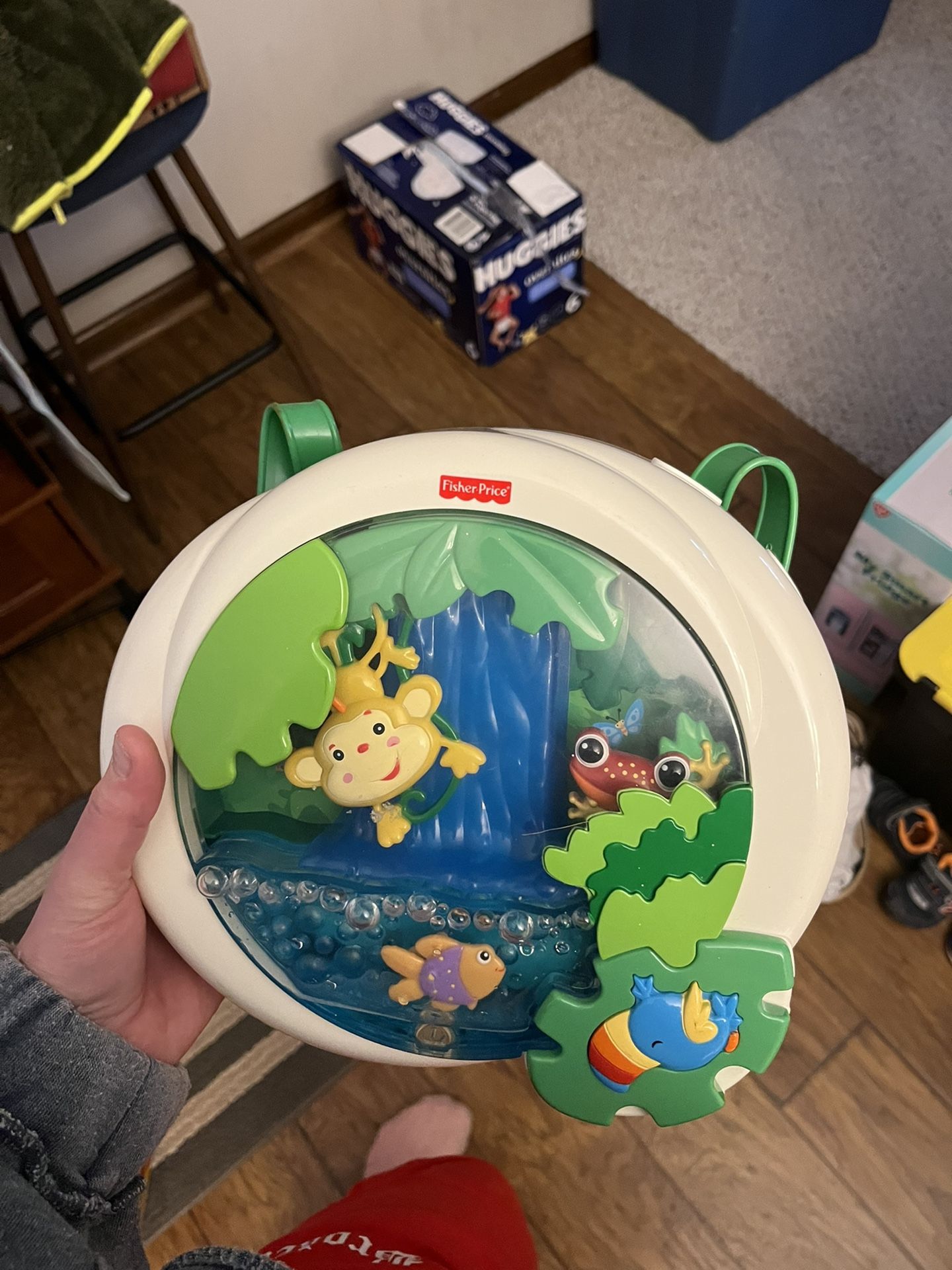 Fisher Price Rainforest Waterfall Jungle Peek-a-Boo Soother Baby Crib Toy