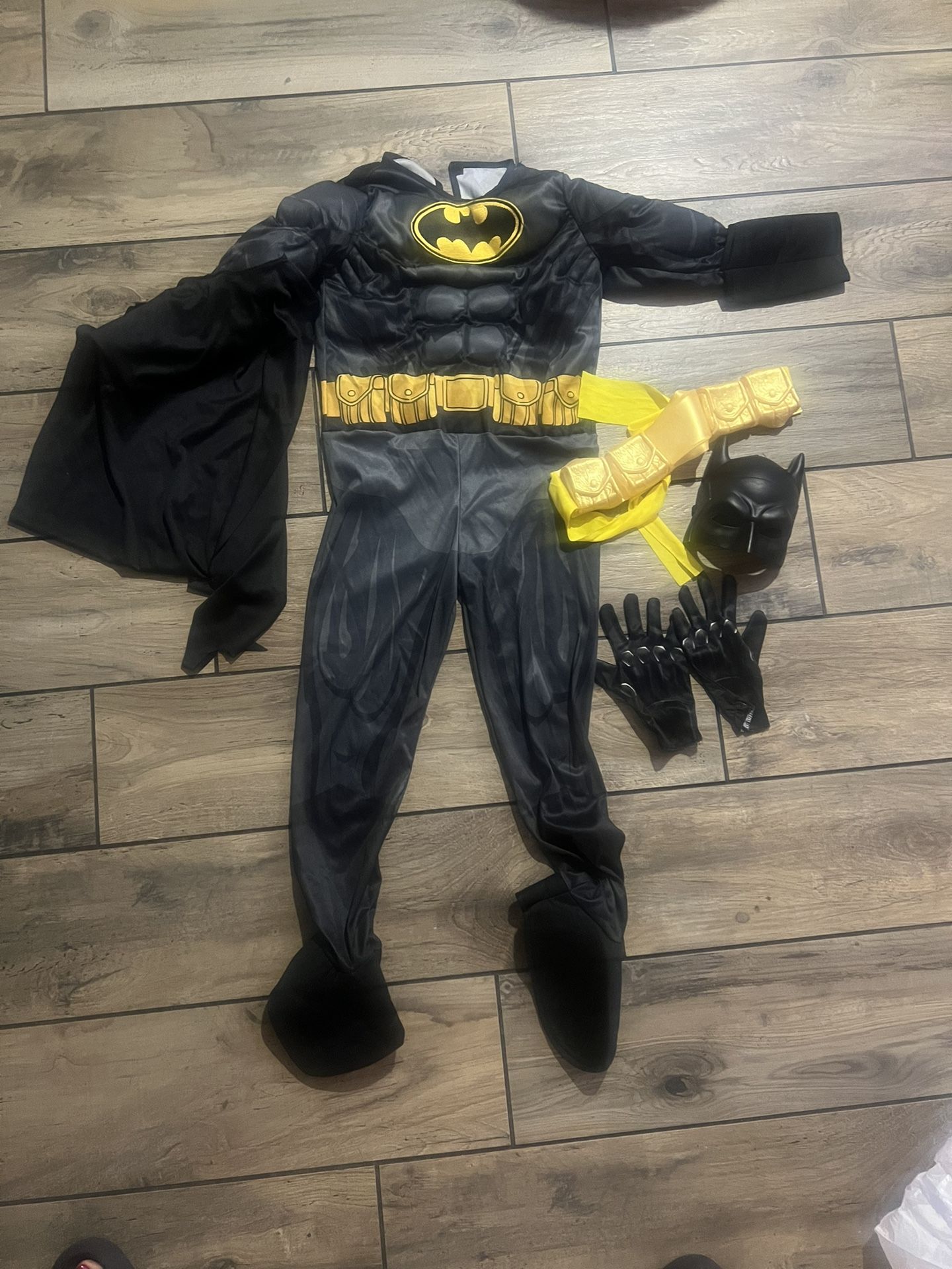 Youth/boys Size Medium Batman Costume