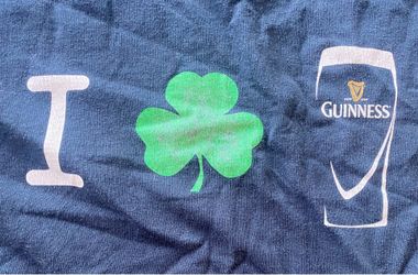 GUINESS Black T-Shirt. Size XL.