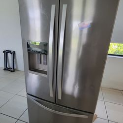 Whirlpool Refrigerator Stainless steel