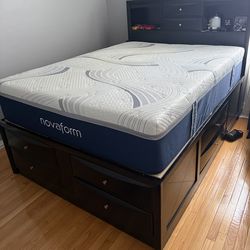 Queen size bed