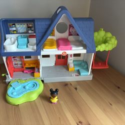 Fisher Price Little People Friends Together Play House Light & Sounds Dollhouse 