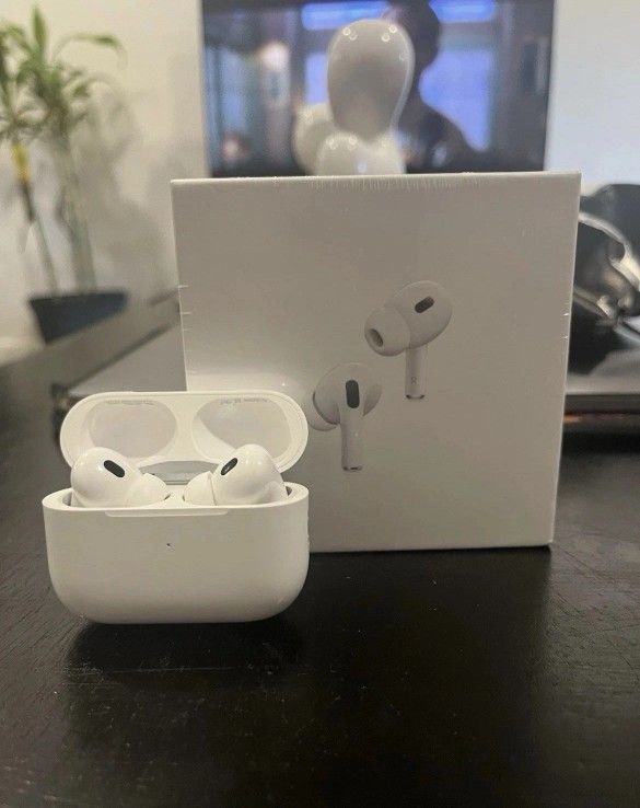 🔥 NEW Apple AirPods Pro (2nd Gen) – Factory Sealed! 🔥

📦 Brand New • Unopened • Original Packaging

