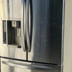 LG 3 door stainless Refrigerator 