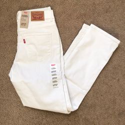 Women’s Levi’s Jeans