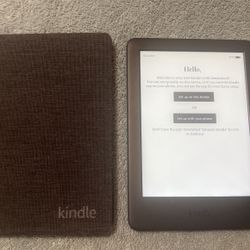Kindle 10th Generation With Case