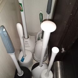 Several Brand New Toilet Plunger/Brush Sets