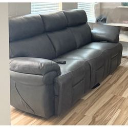 NEW - Recliner 