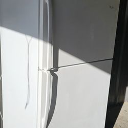 Whirlpool Top Bottom Refrigerator 