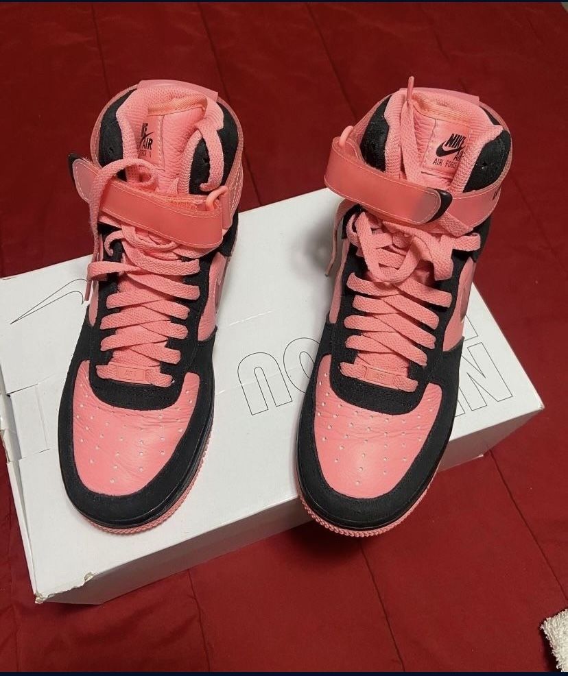 Women Nikes