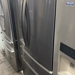 Frigidaire French Door Refrigerator 