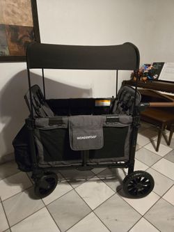 New wonderfold w4 luxe pro wagon $899