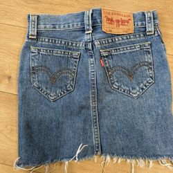 Vintage Women’s Levi’s Denim Skirt 