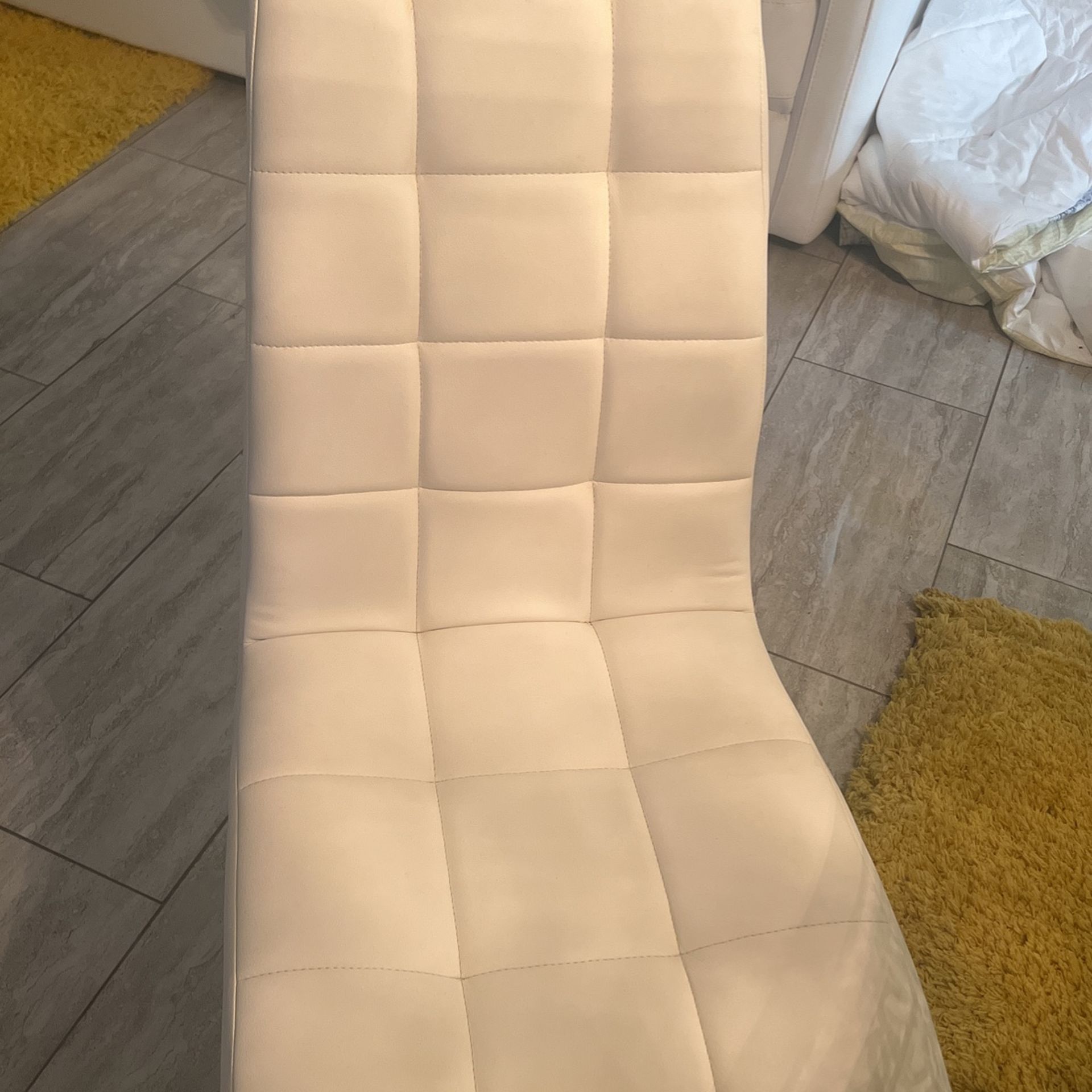 White Kitchen Chairs