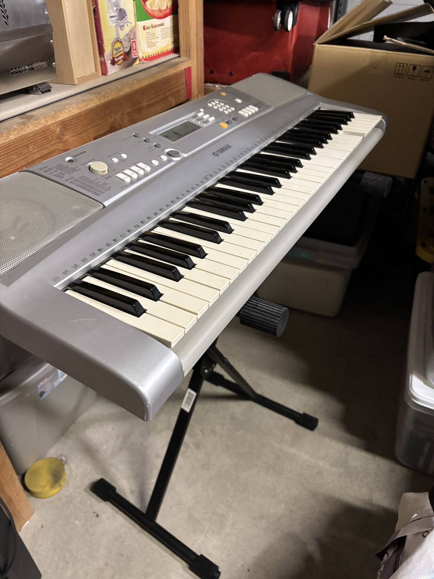 Electronic Keyboard No Cables