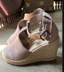 Women’s summer wedges/ shoes
