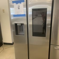 New Scratch And Dent Samsung 36”side By Side Fridge Stainless With Family Hob 6 Months Warranty .