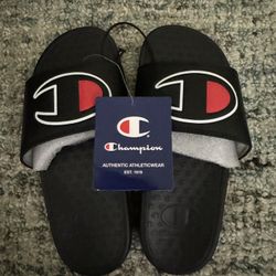 Champion Slides Boys Size 4