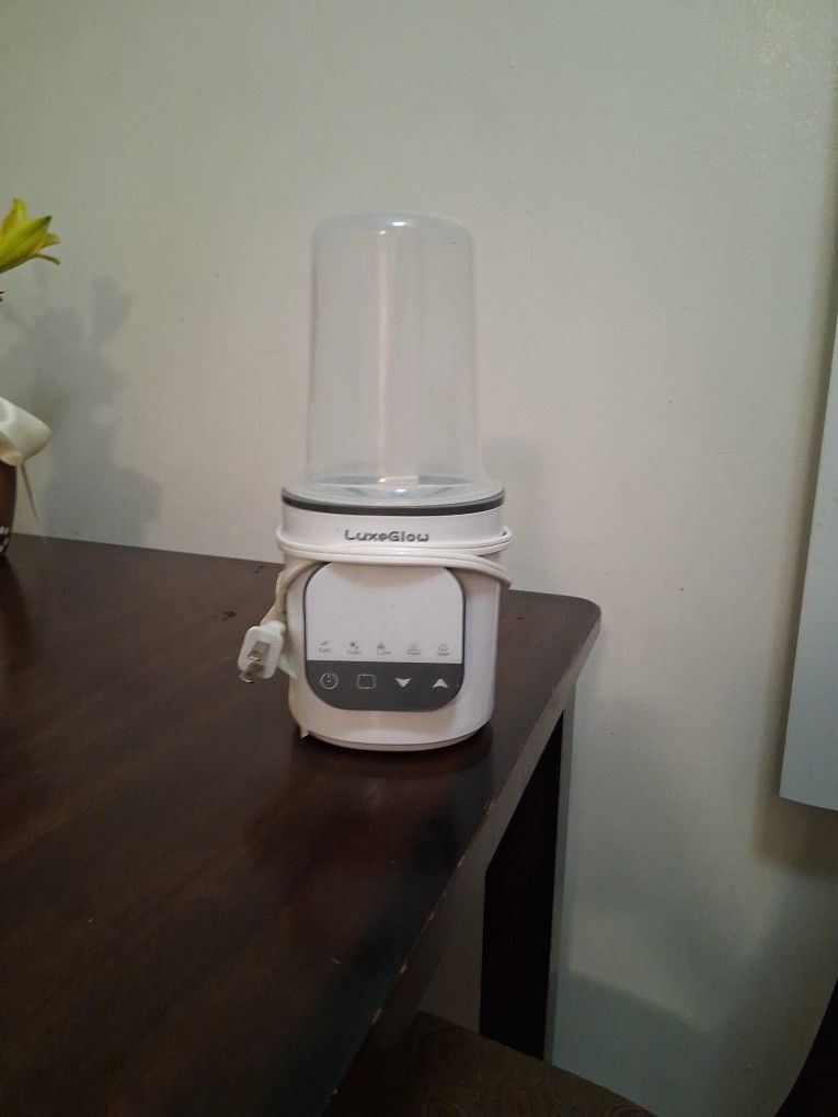 LuxeGlow Bottle Warmer
