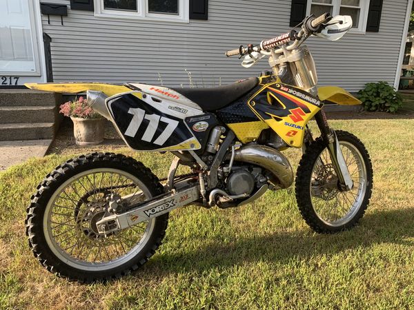 2001 suzuki rm125cc 2 stroke!