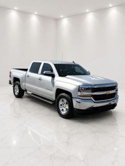 2016 Chevy SIlverado 1500 Crew Cab