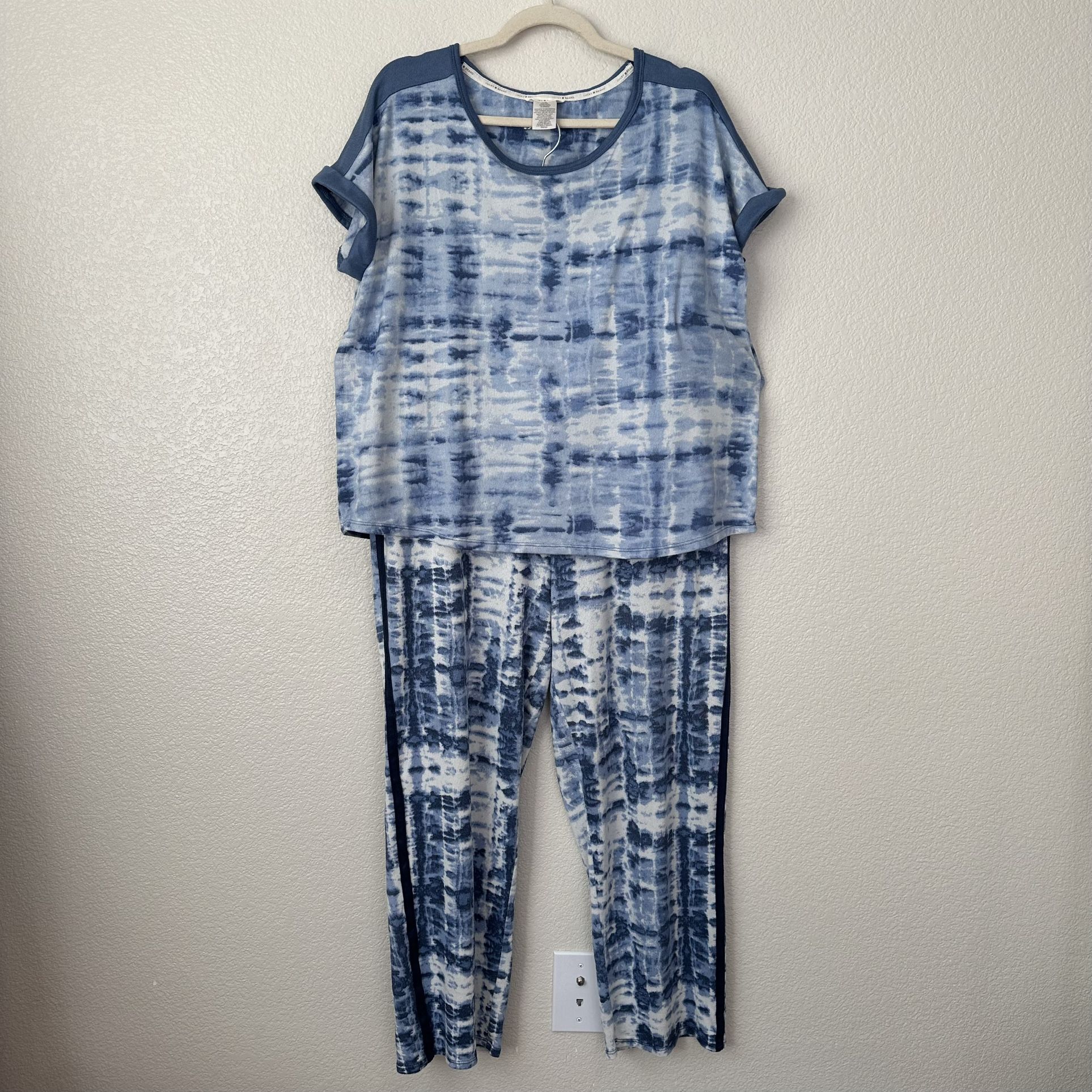 Lucky Brand Short Sleeves Very Soft Pajama Set, Size XXL