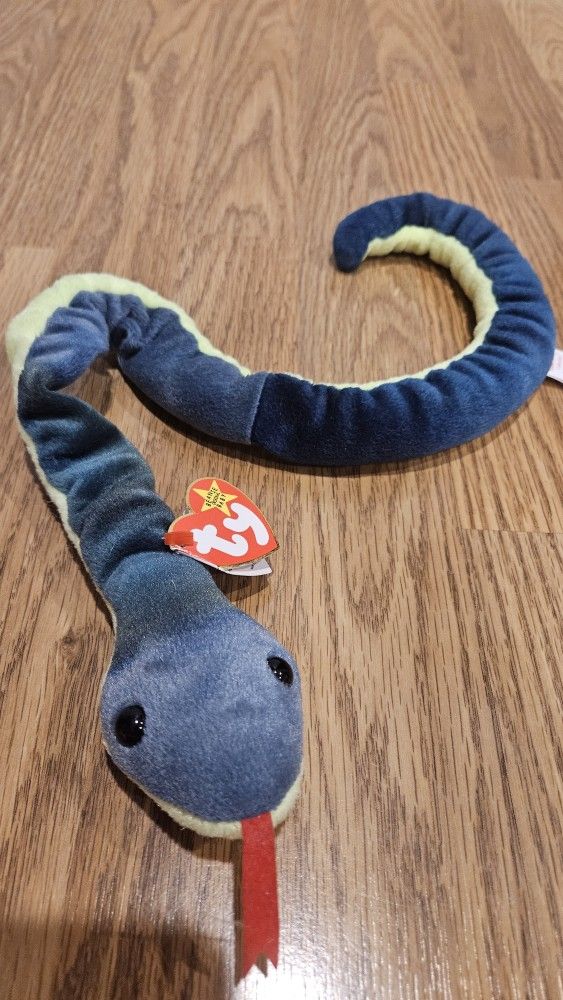 Ty Beanie Babies - Hissy