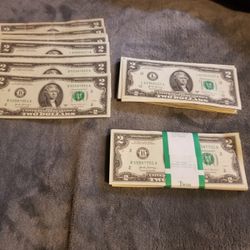 2 Bills Uncirculated