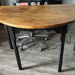 2 Piece Round Table