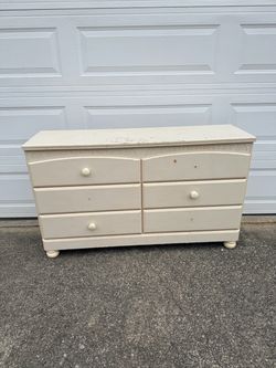 Free Dresser