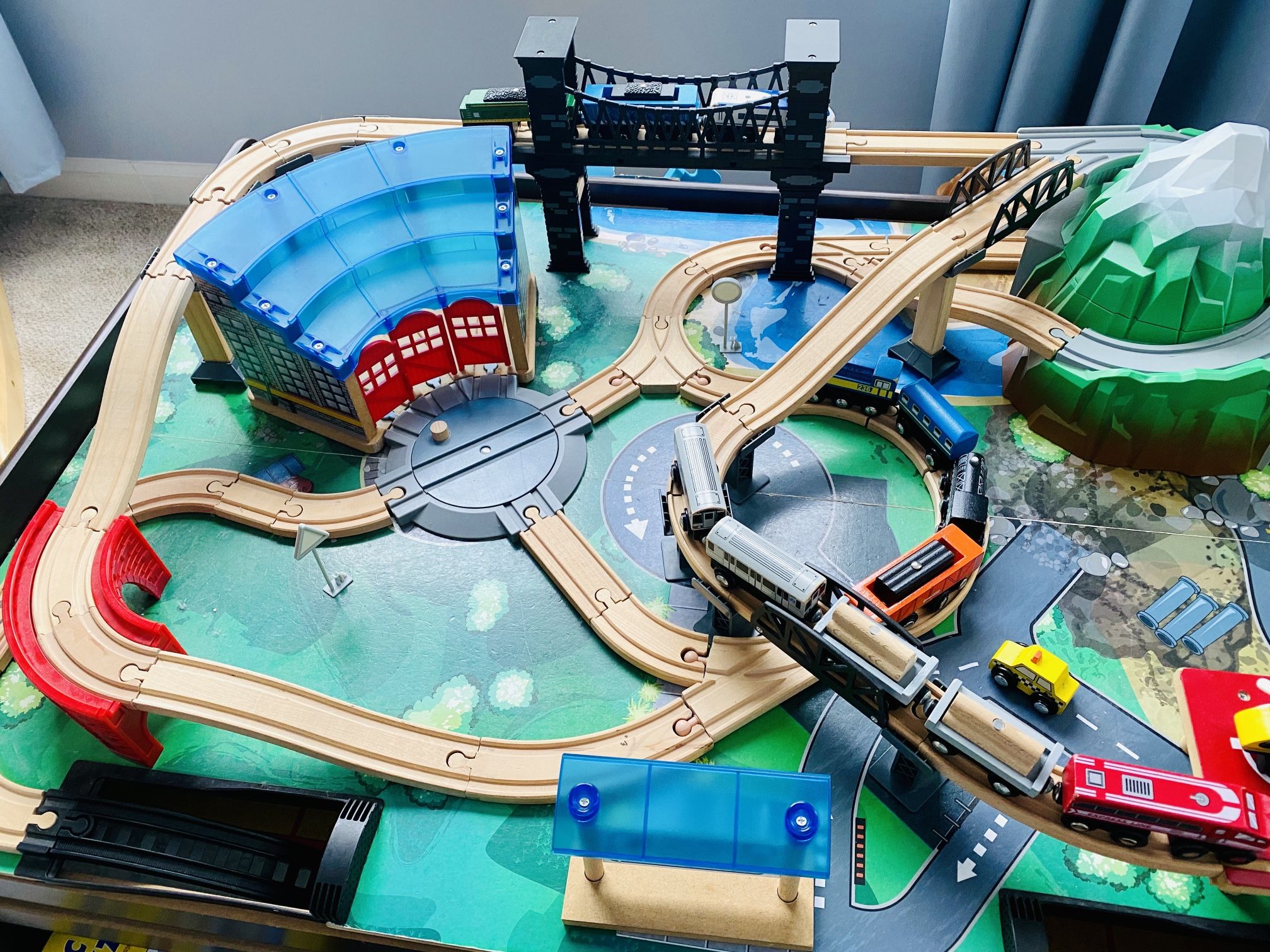 Imaginarium Metro Line Train Table - Toys Boys Girls Kids