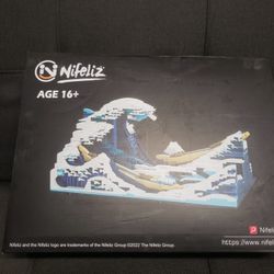 Great Wave Block Set New (1830pcs)