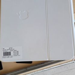 Apple Tablet W Keyboard 