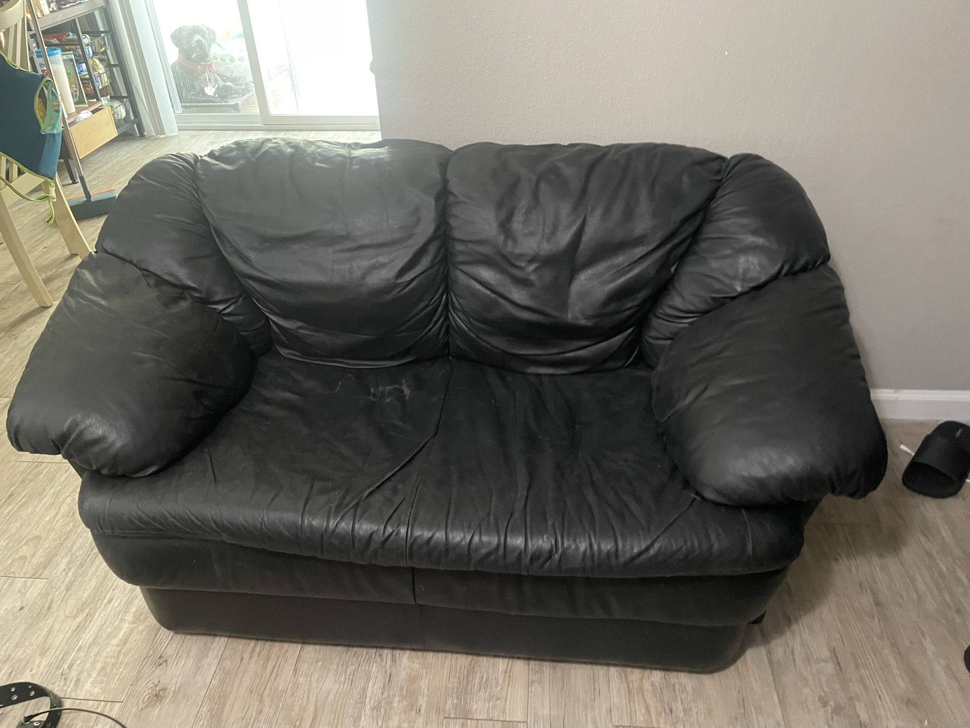 Black Leather Couch 