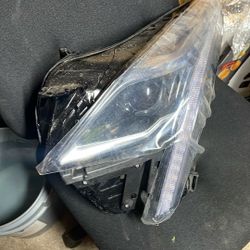 Left Side Headlight For Cadillac Xt5 2027-2020 