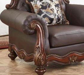 FREE CHAIR OR RECLINER